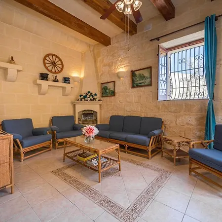 Mikiel U Marija Holiday Farmhouse With Private Pool Holiday home *